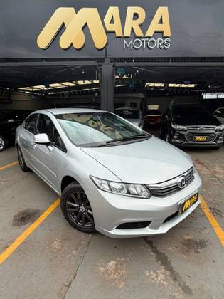 HONDA CIVIC 1.8 LXS 16V FLEX 4P MANUAL HONDA CIVIC 1.8 LXS 16V FLEX 4P MANUAL